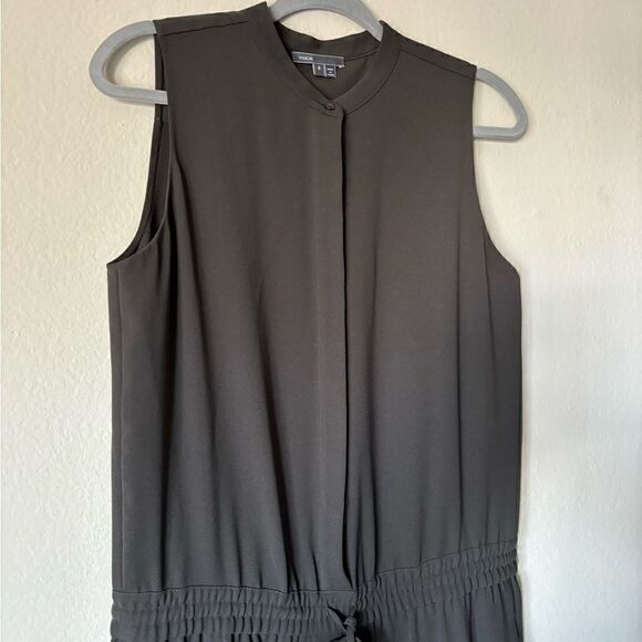 Vince Grey Jumpsuit Sleeveless Button Front Slim Leg Size 8 - Picture 12 of 15